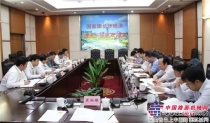 劉海濤出席“加強產融學合作，推進湖南‘十三五’發展座談會”