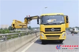 湘西北首台16米徐工折叠式桥梁检测作业车 在常德上岗