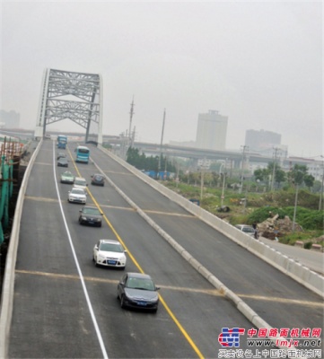 嘉闵高架JMB2-6标东侧地面桥正式通车