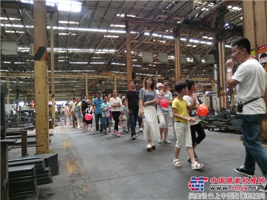 龙工龙岩基地开展系列亲子活动欢庆“六•一”国际儿童节