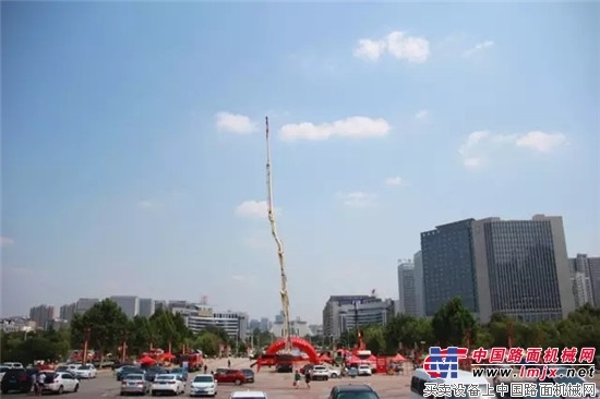 三一消防车亮相中国消防博览会 填补国内空白引关注