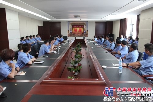 陕建机集中收看习总书记“七一”重要讲话