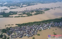 湖北麻城遭遇暴雨，三一全力协助武警交通部队抗洪救灾！