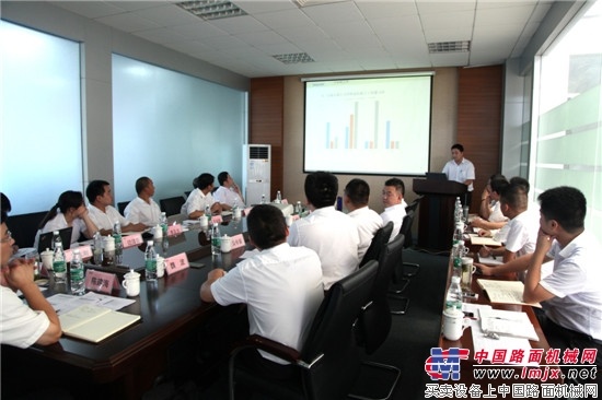 盾安重工召开2016年中营销总结表彰大会
