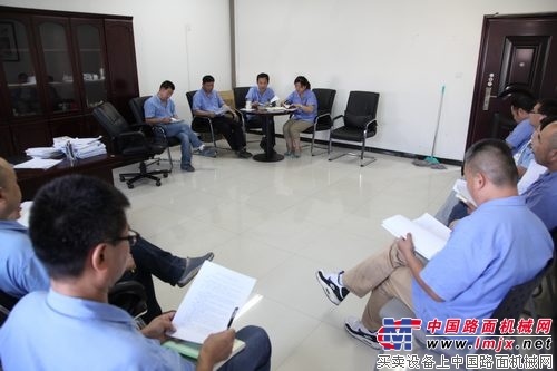 陕建机械“两学一做”学习教育活动学做结合扎实推进