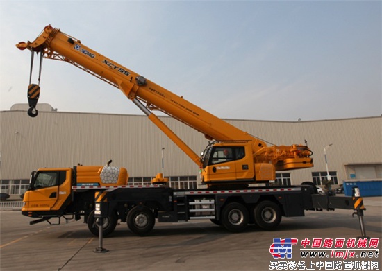记徐工G一代起重机，XCT55L6