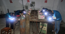 中国重汽集团公司举办2016年电焊工技术比武活动