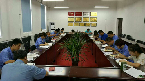 陕建机械“两学一做”学习氛围浓厚