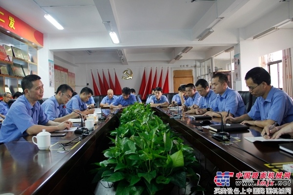 玉柴股份党委深入基层开展“两学一做”学习教育
