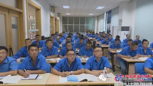 方圆集团夏季半脱产技术培训班圆满结业