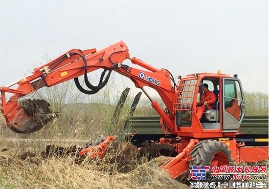 徐工“钢铁蜘蛛侠”家族再添殊荣