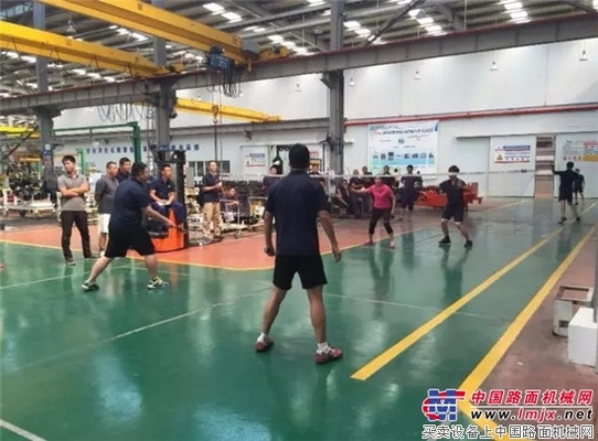 斗山叉车第四届羽毛球团体友谊赛