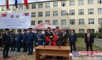 蒙古國副總理呼日勒蘇赫：為徐工產品點讚！