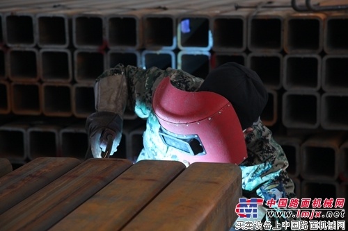陕建机械践行“工匠精神” 提升焊接质量