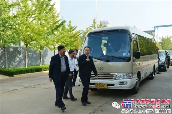 山东省委常委、宣传部长孙守刚在海阳调研期间视察方圆集团