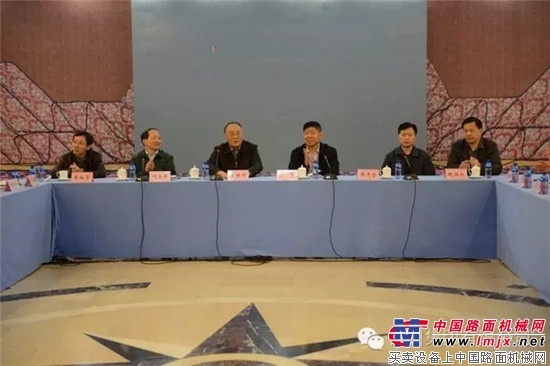 石世印将军一行参观考察方圆集团