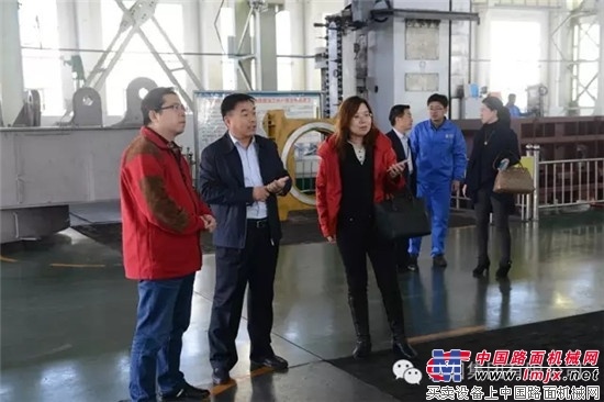 沈阳副食集团一行来宾参观方圆集团