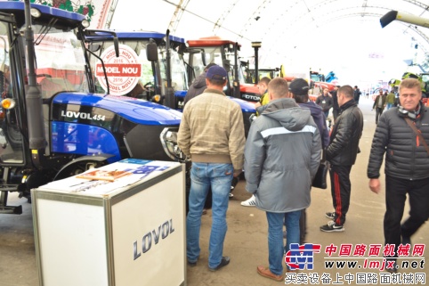 雷沃欧豹拖拉机亮相摩尔多瓦第31届国际农业展览会