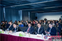 中国工程机械电动化转型研讨会在上海举行