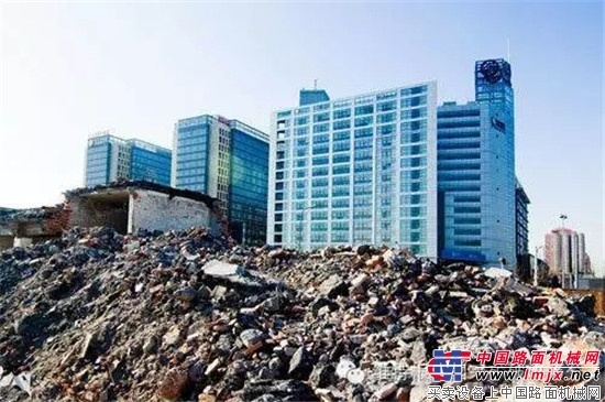 企业该如何选择建筑垃圾破碎设备
