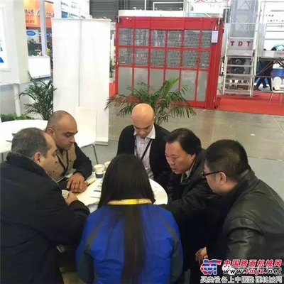 陕建机械上海宝马展收获丰厚
