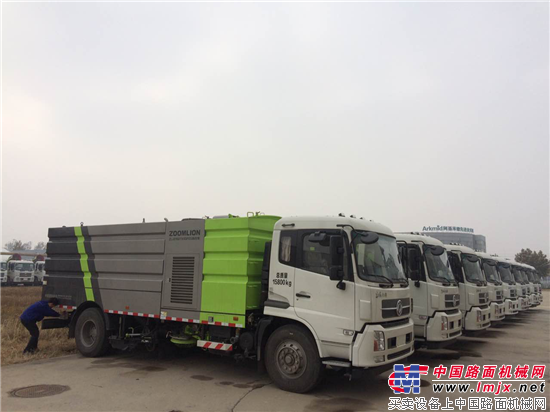 天津市公路、环卫系统采购百台中联重科环卫设备