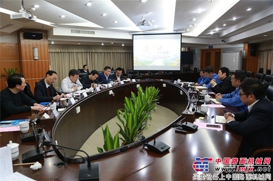 玉柴集团公司董事局主席晏平会见老河口市委书记郑德安