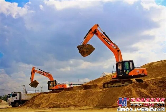 转型超预期 三一重工引领行业回暖