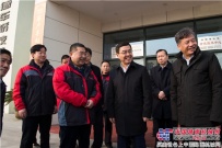 西安市委副书记、市长上官吉庆走访慰问陕汽干部员工