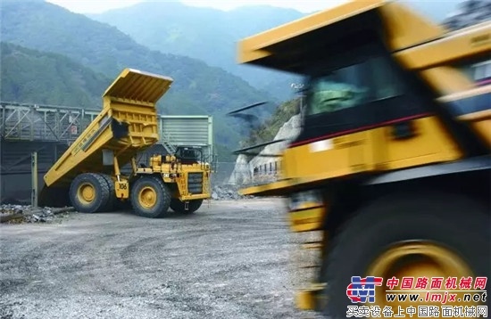 卡特彼勒谱写现代丝路的新篇章 开放合作带来共赢