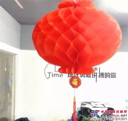 方圆工业旅游推出“元宵佳节登金鼎送花灯”活动