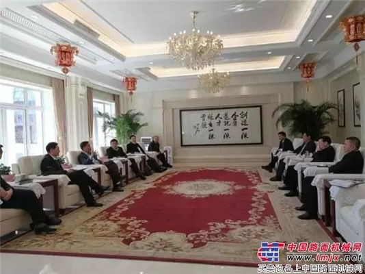 工程机械行业整体回暖  多个团队到访三一