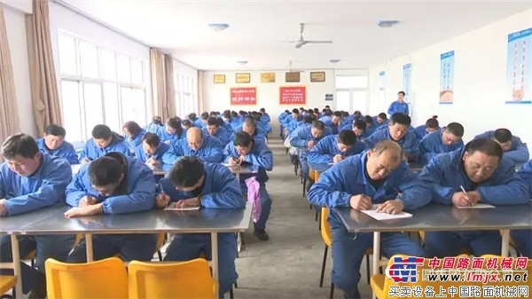 方圆集团电气有限公司严抓春季安全生产