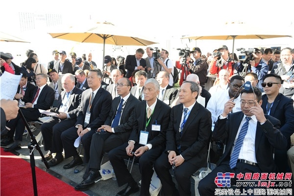 徐工集团董事长王民出席拉展中国工程机械品牌宣介会