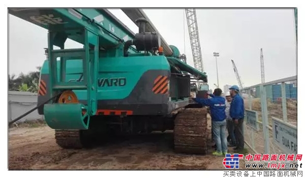 在越南为十台旋挖钻机做“保姆” 的日子