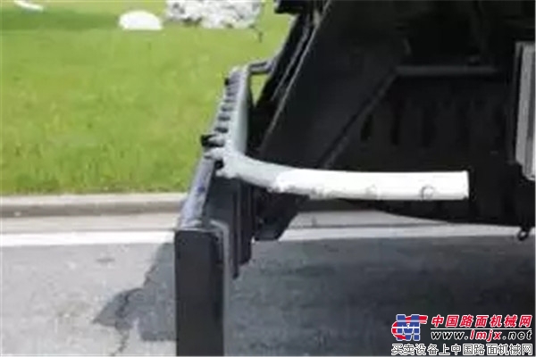 車神大咖之2017年最想了解的ZLJ5160TXS洗掃車