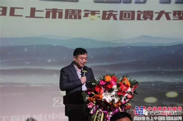 斗山携手广西客户共迎“春暖花开”