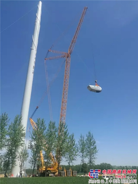 陆上风电最高！徐工XGC16000完成140米风机吊装