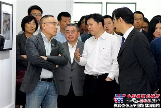 中国工程机械工业协会工业车辆分会六届七次常务理事会在柳州召开