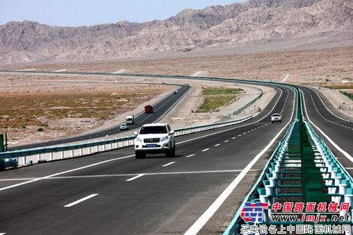 中国建筑获价值逾140亿的巴基斯坦公路建设合同