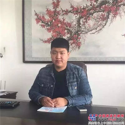 行走中的吊装人——“大心脏”的年轻掌门人