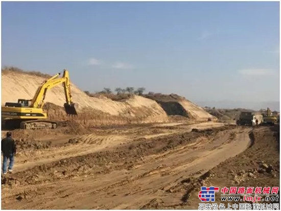 中巴经济走廊引全球高度关注 中国制造参建巴基斯坦最大规模公路