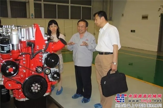 中国欧洲经济技术合作协会副秘书长刘佩文一行来华菱星马考察