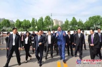 塞尔维亚总理、当选总统武契奇访问河钢！