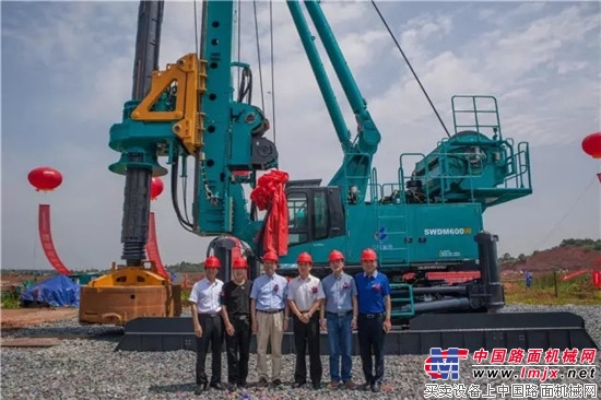 山河智能全球发布最大步履式旋挖钻机SWDM600W