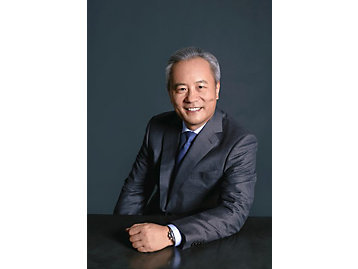 卡特彼勒出席第八届国际基础设施投资与建设高峰论坛