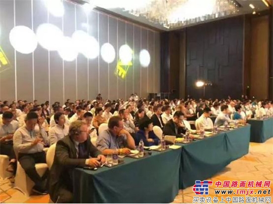 行业大咖齐聚长沙 共襄全球高空作业平台盛会