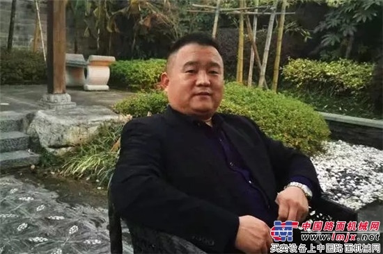 父亲节特辑：信赖源于品质 王迪坤与徐工的不解之缘