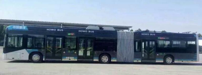 中国重汽与济南公交2569辆公共汽车融资租赁合同成功签约