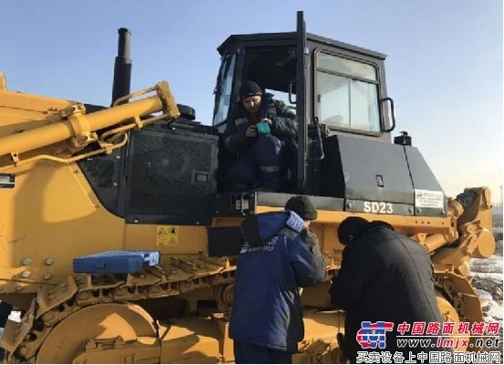 立足哈萨克斯坦市场需求，山推设备助力